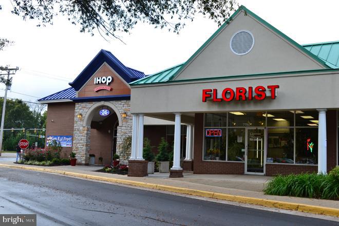 TERRACE TOWNE HOMES OF GUNSTON - Residential Lease