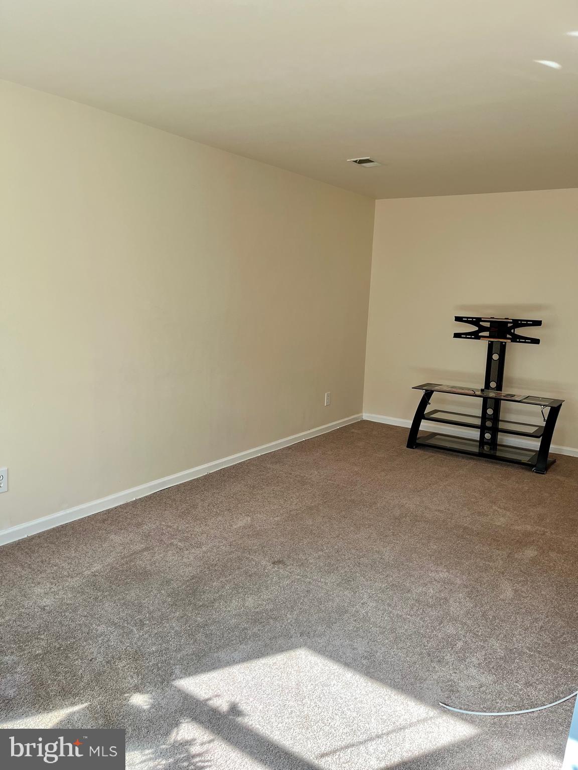 TERRACE TOWNE HOMES OF GUNSTON - Residential Lease