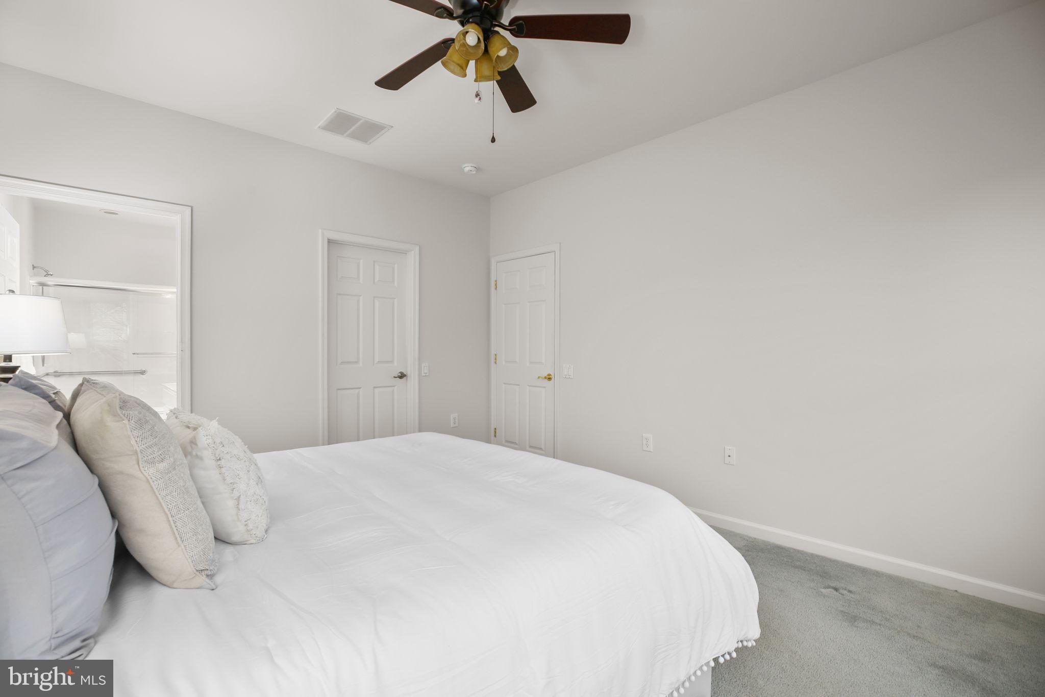 FALLS RUN - Residential