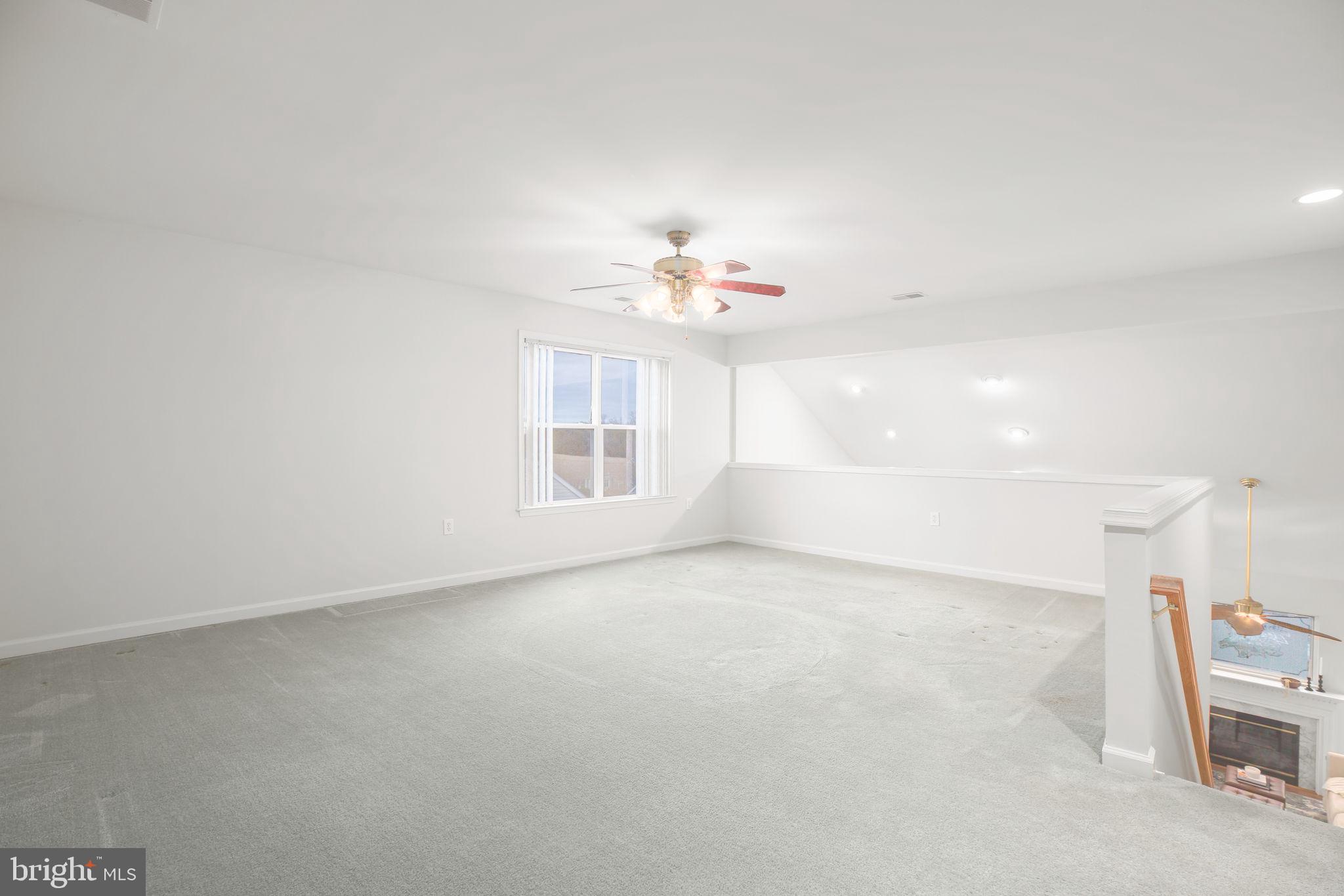 FALLS RUN - Residential