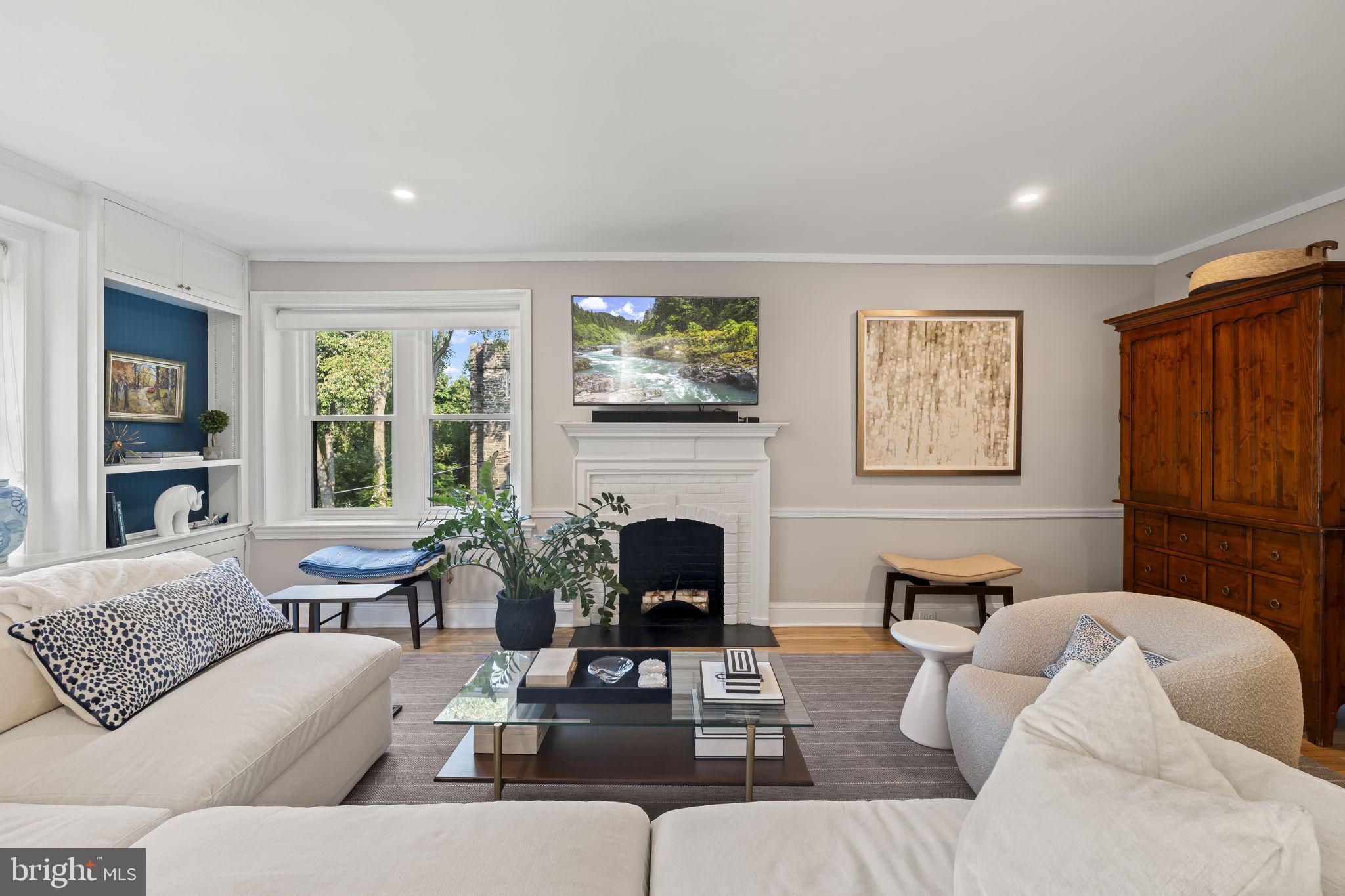 424 W MONTGOMERY AVENUE 4-B