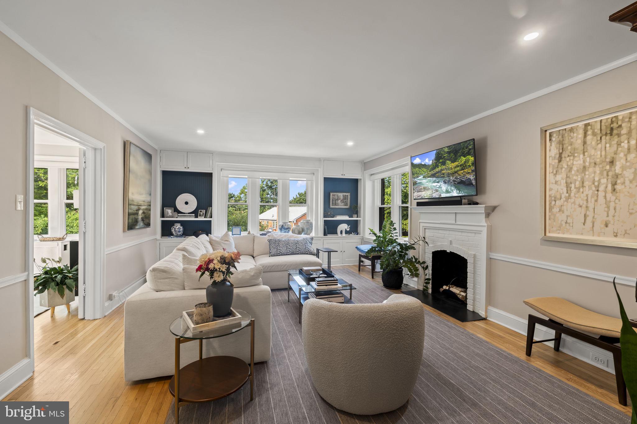 424 W MONTGOMERY AVENUE 4-B