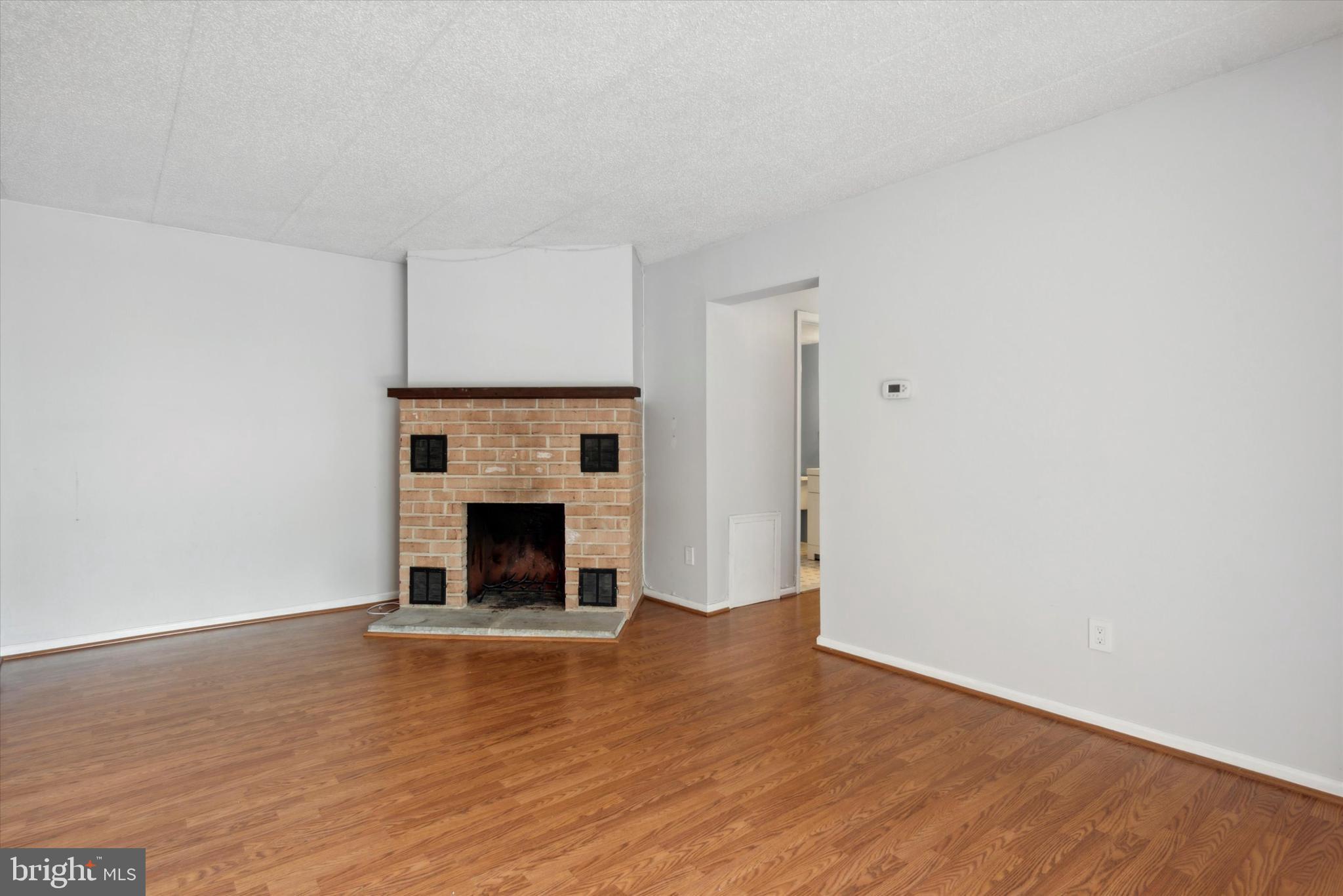 CHESTERBROOK - Residential Lease