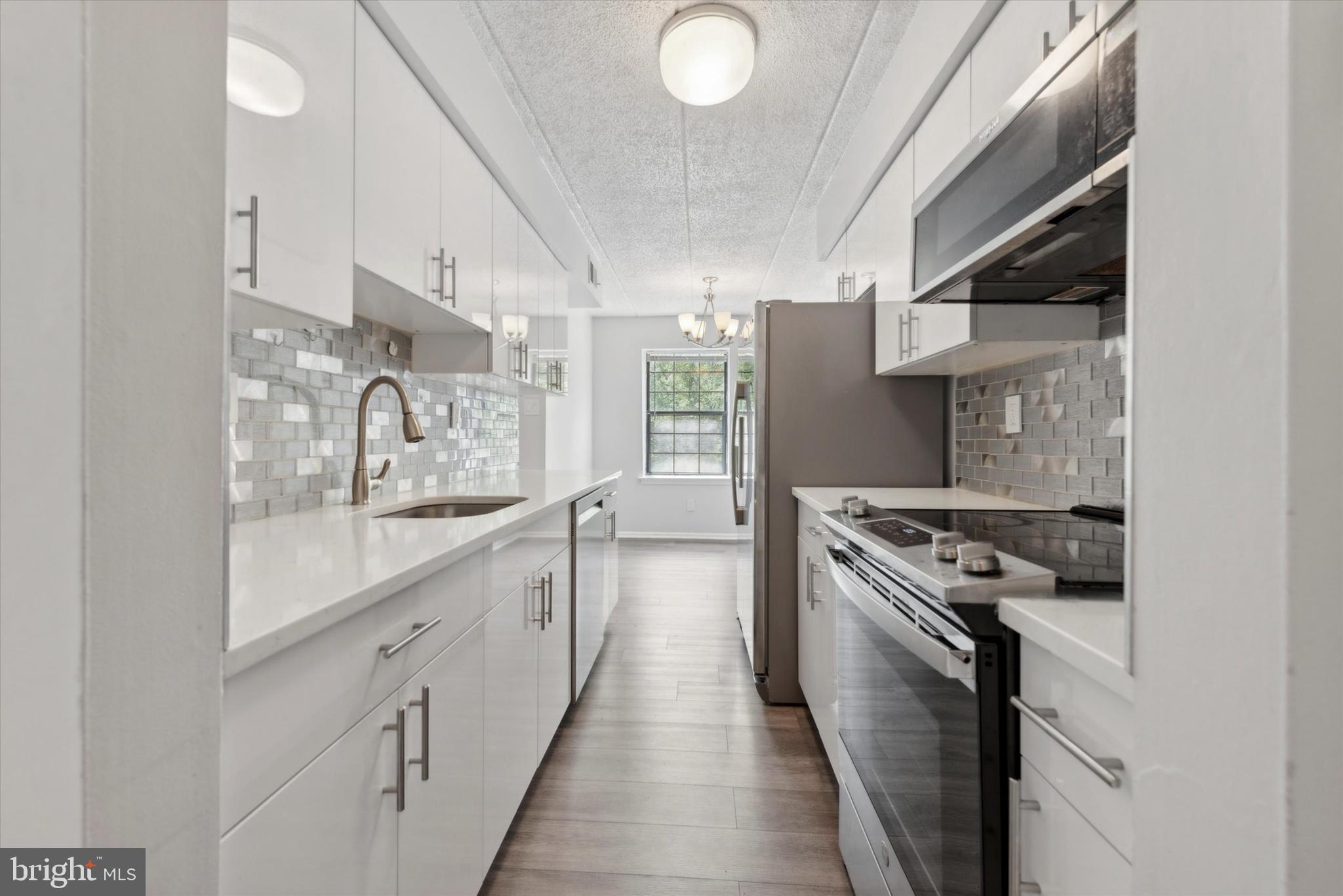 CHESTERBROOK - Residential Lease