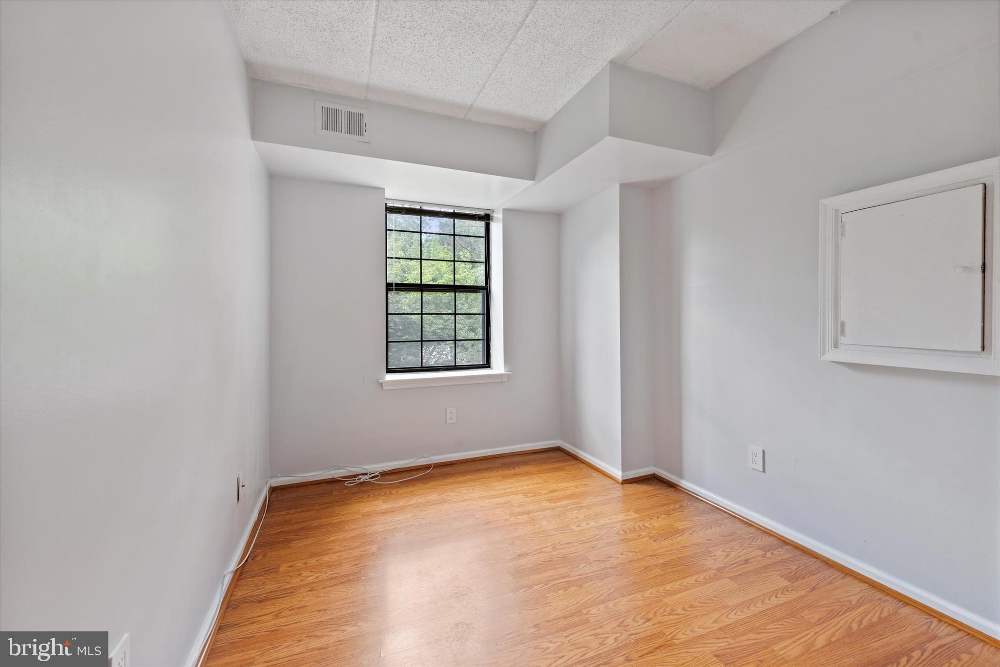 CHESTERBROOK - Residential Lease