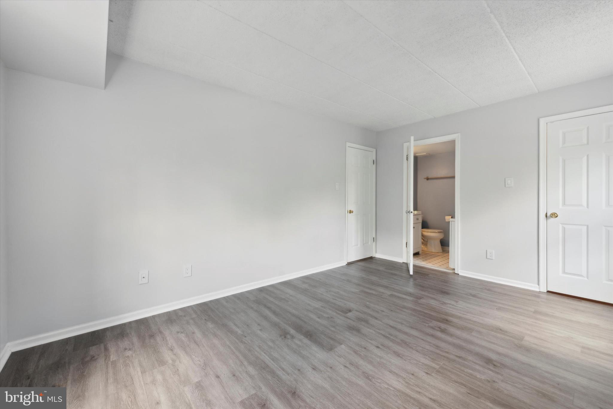 CHESTERBROOK - Residential Lease