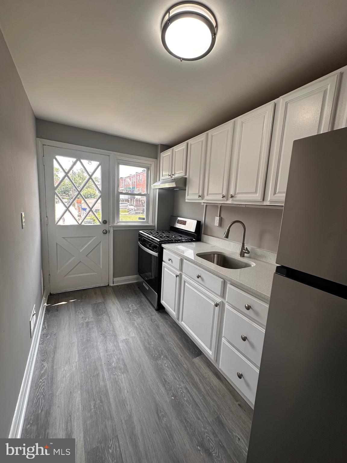 BELAIR-EDISON - Residential Lease