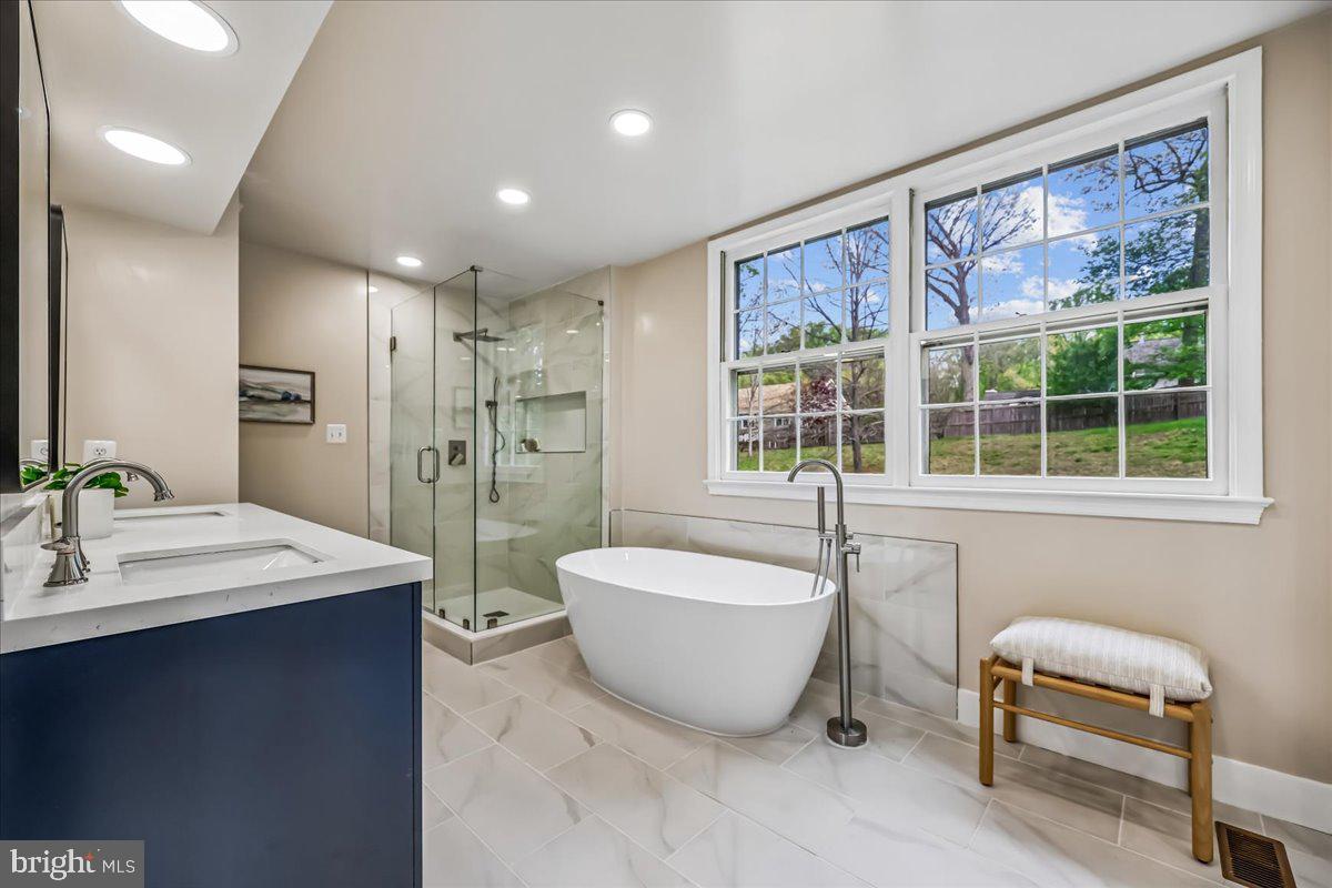 POTOMAC FARMS - Residential