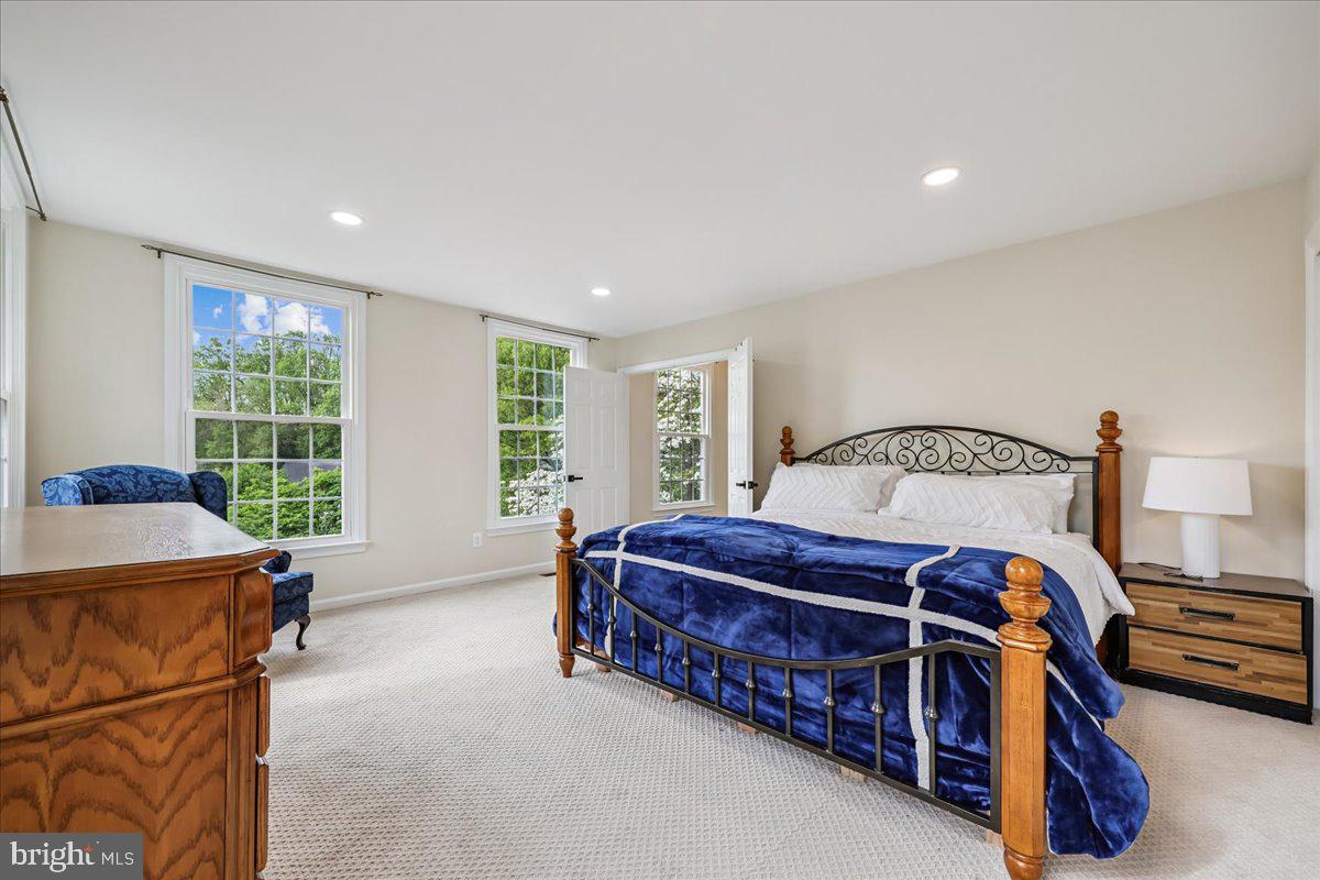 POTOMAC FARMS - Residential