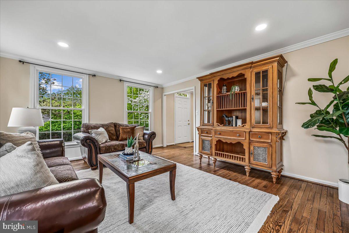 POTOMAC FARMS - Residential