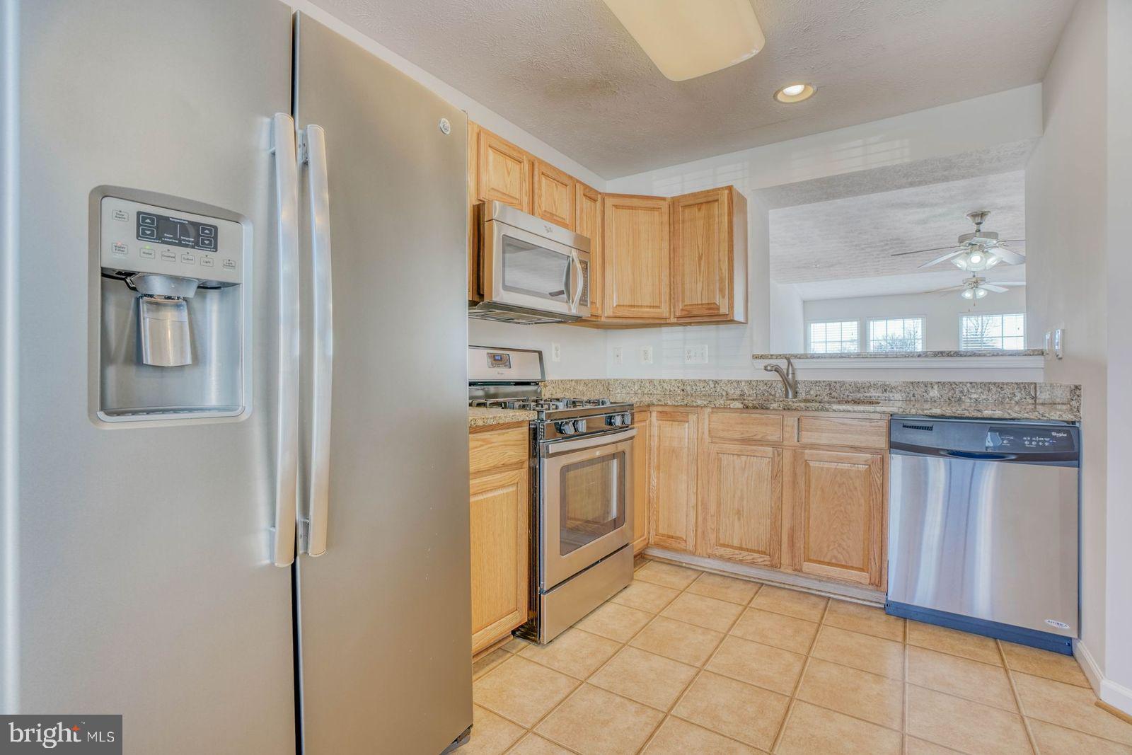 HOLLY WOODS - Residential