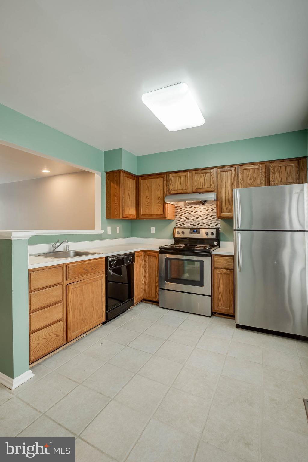 VILLAGES OF MARLBOROUGH - Residential