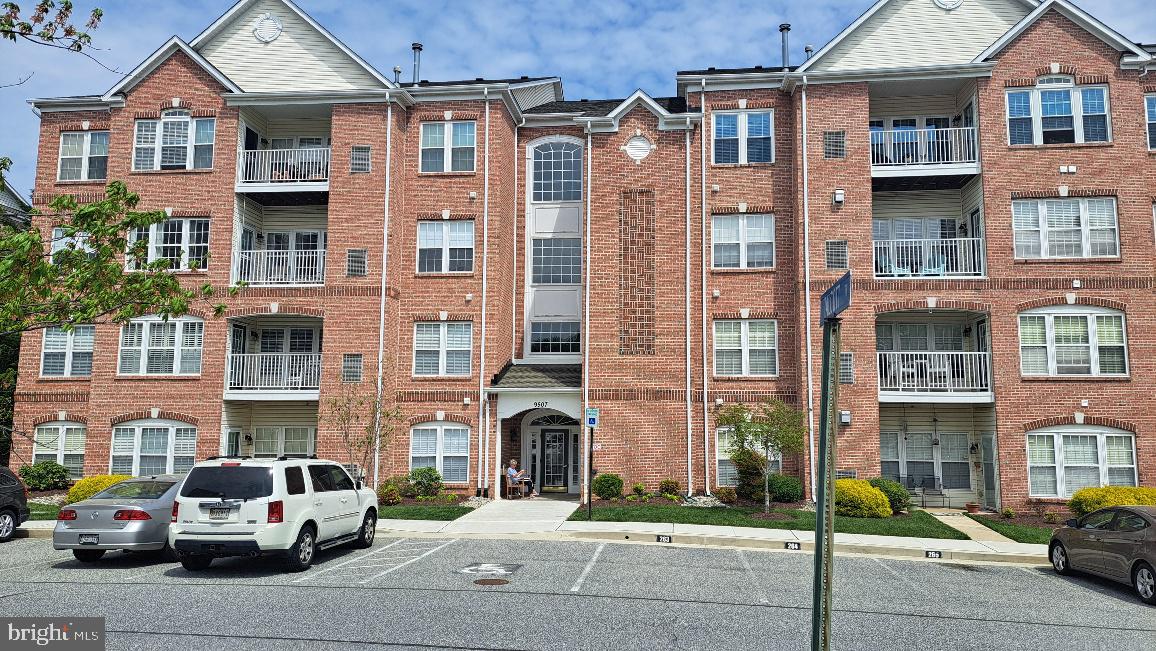 Beautifully maintained 2 bed/2 bath condo on 3rd floor of 4 story building with elevator. Newly painted and carpeted. Open floor plan in main living area. Eat-in kitchen. Formal dining room. Washer/dryer in unit as well as a large walk-in closet for storage off foyer. Spacious primary bedroom with sitting area, walk-in closet, en suite bathroom. Located in a well-maintained community with scenic walking paths & common areas. Minutes from dining & shopping. One assigned parking space but lots of visitor spots available. Building has locked entry, Credit score 650 or above.
