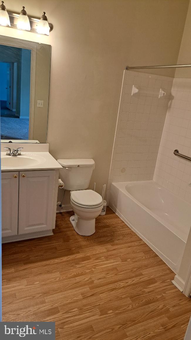 PERRY HALL FARMS GARDEN CONDOS - Residential Lease