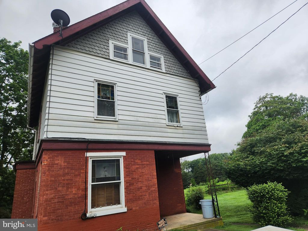 Photo of 1036 E King Street, LANCASTER, PA 17602 (MLS # PALA2073424)