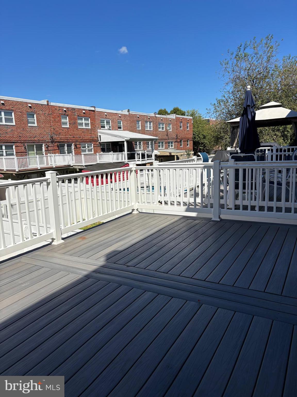 PARKWOOD - Residential Lease