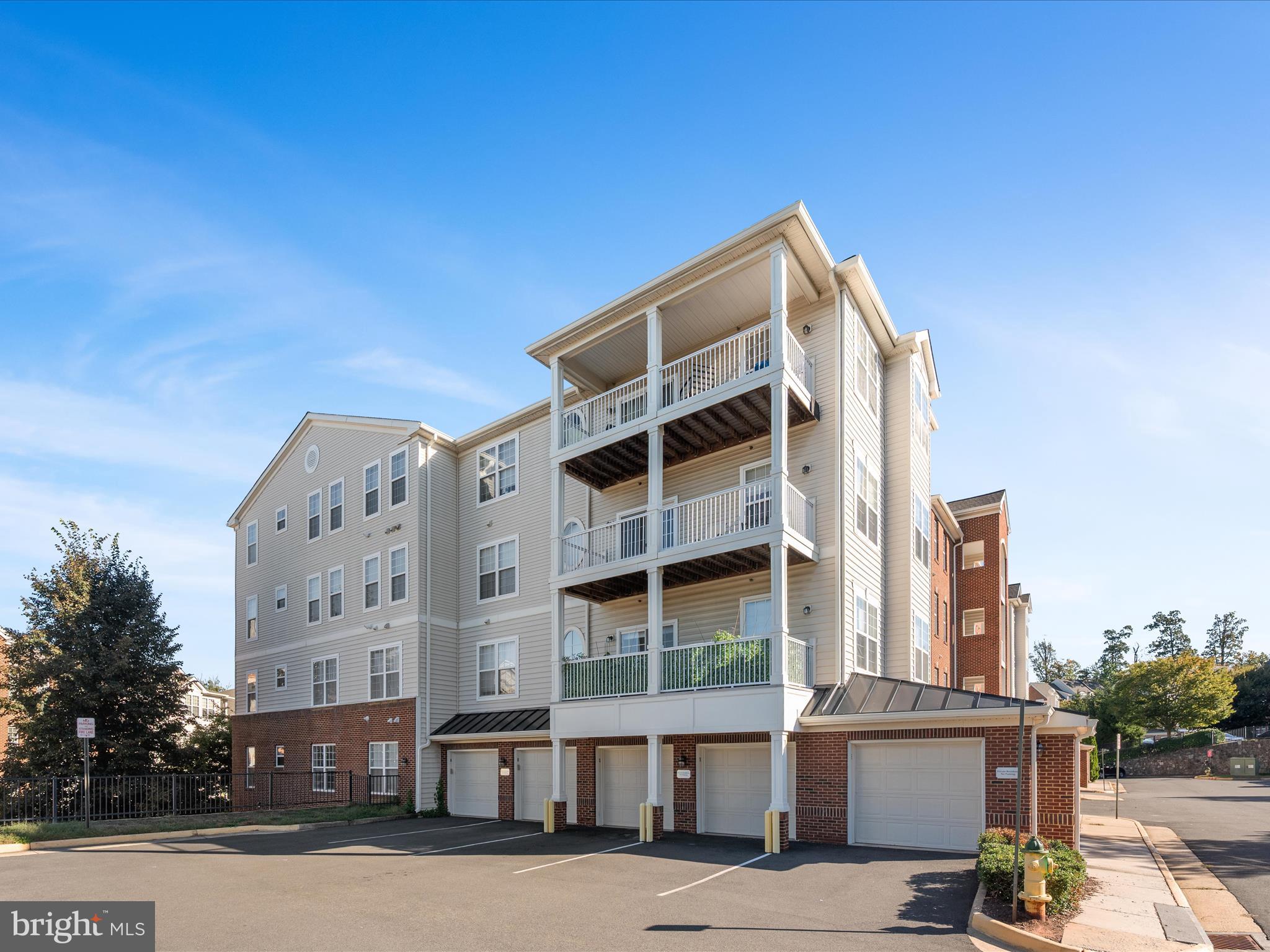 MANASSAS PARK STATION - Residential