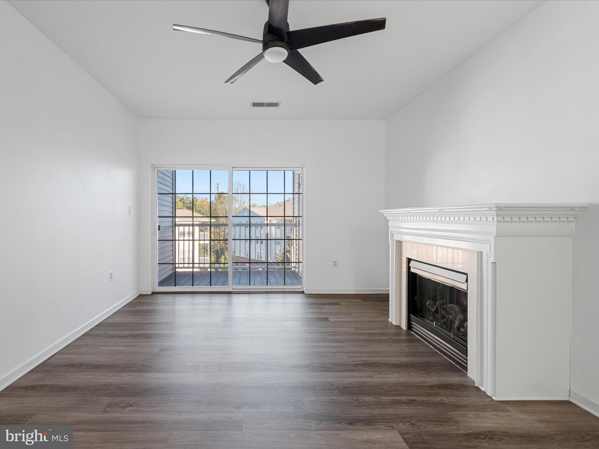 MANASSAS PARK STATION - Residential