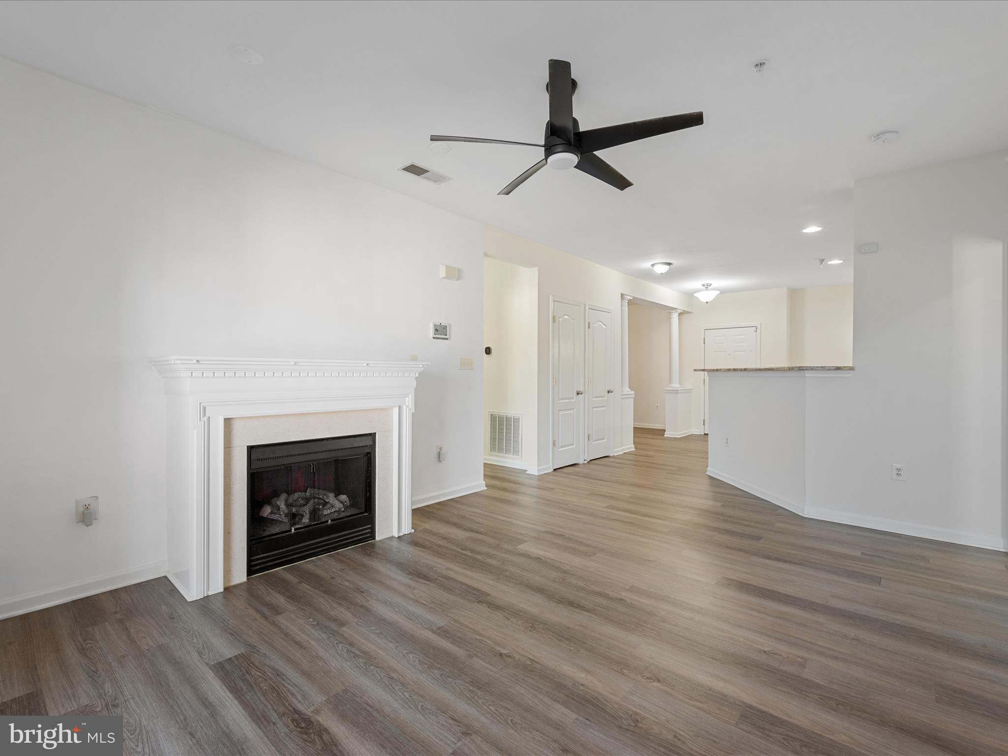 MANASSAS PARK STATION - Residential