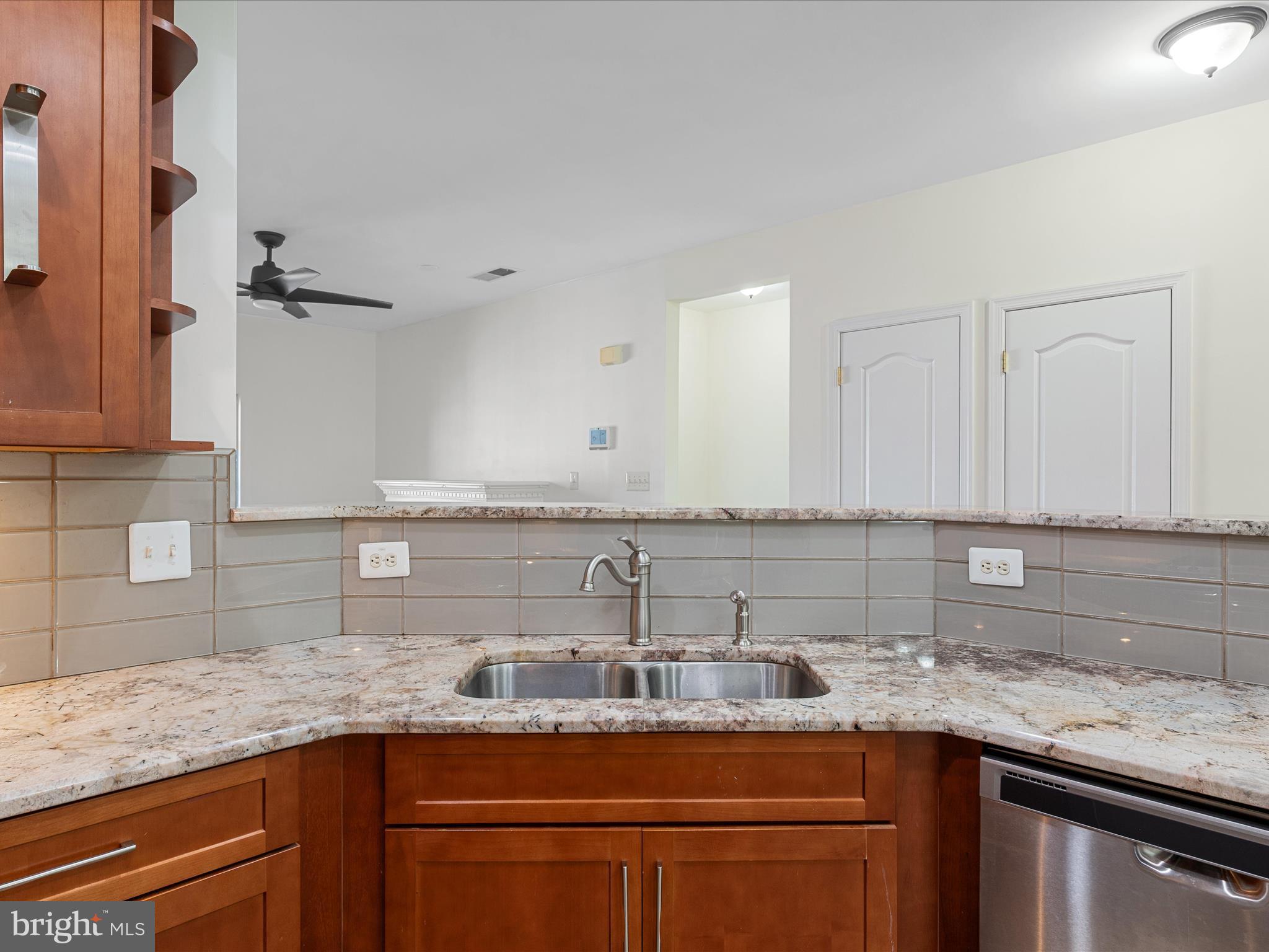 MANASSAS PARK STATION - Residential