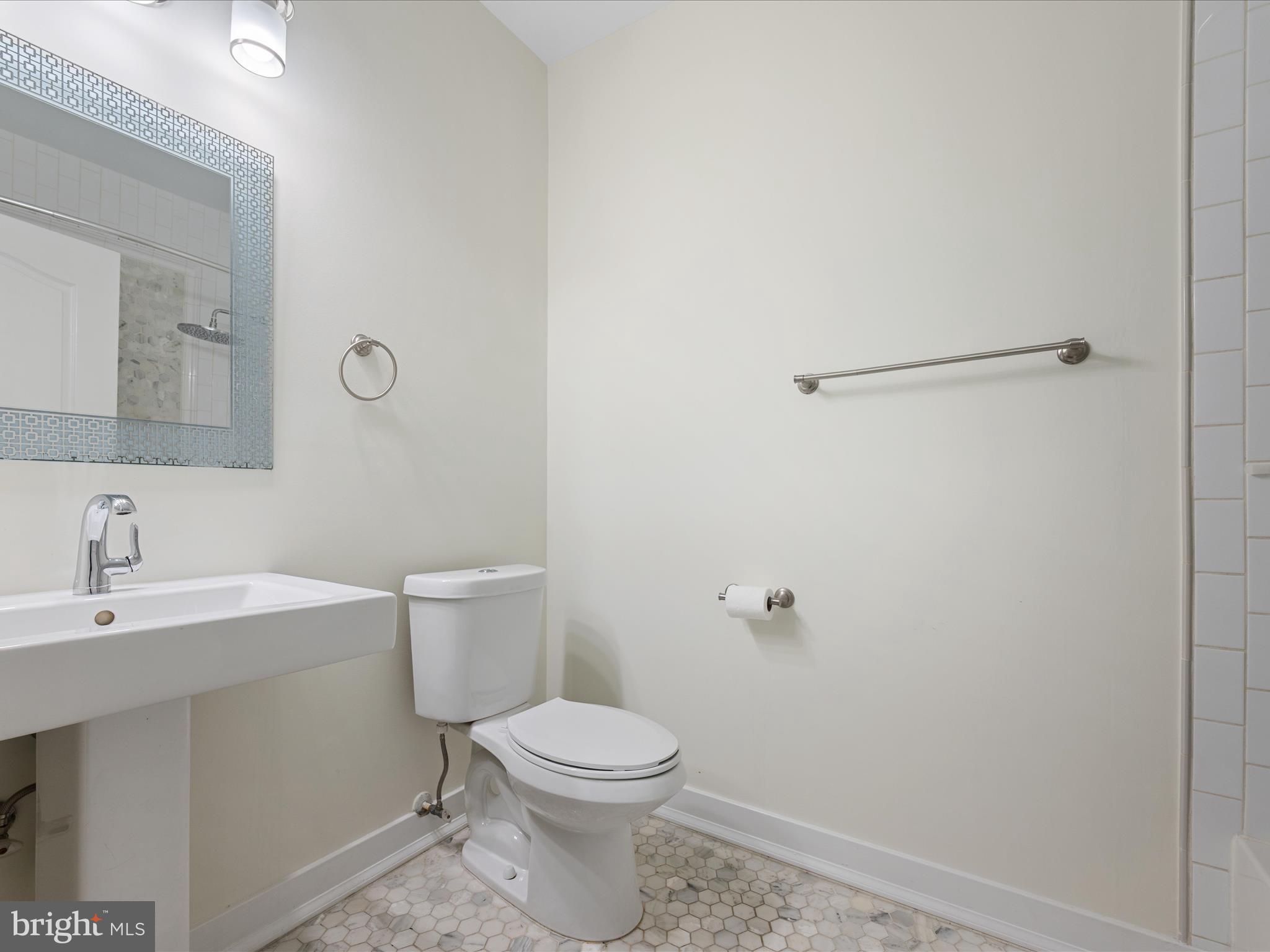 MANASSAS PARK STATION - Residential