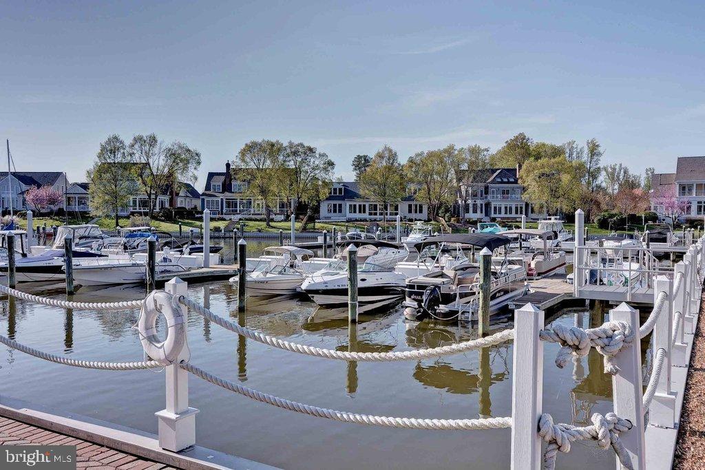 GOVERNOR'S LAND - Residential