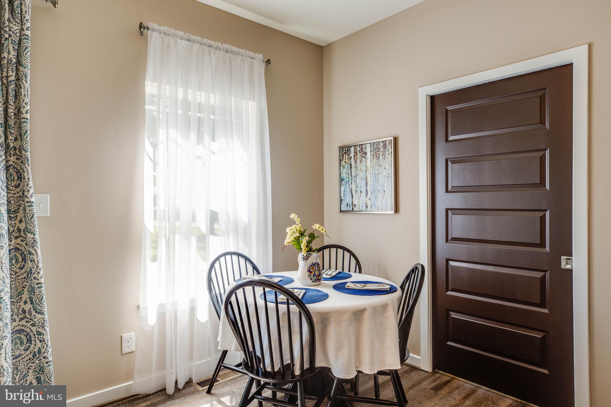 BELLS CROSSROADS - Residential