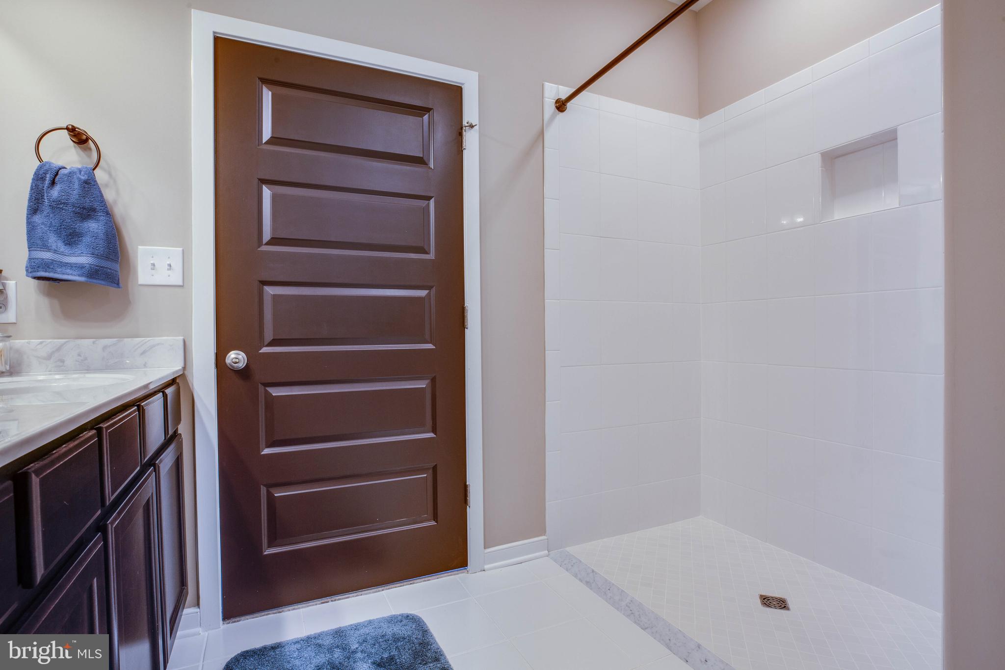 BELLS CROSSROADS - Residential