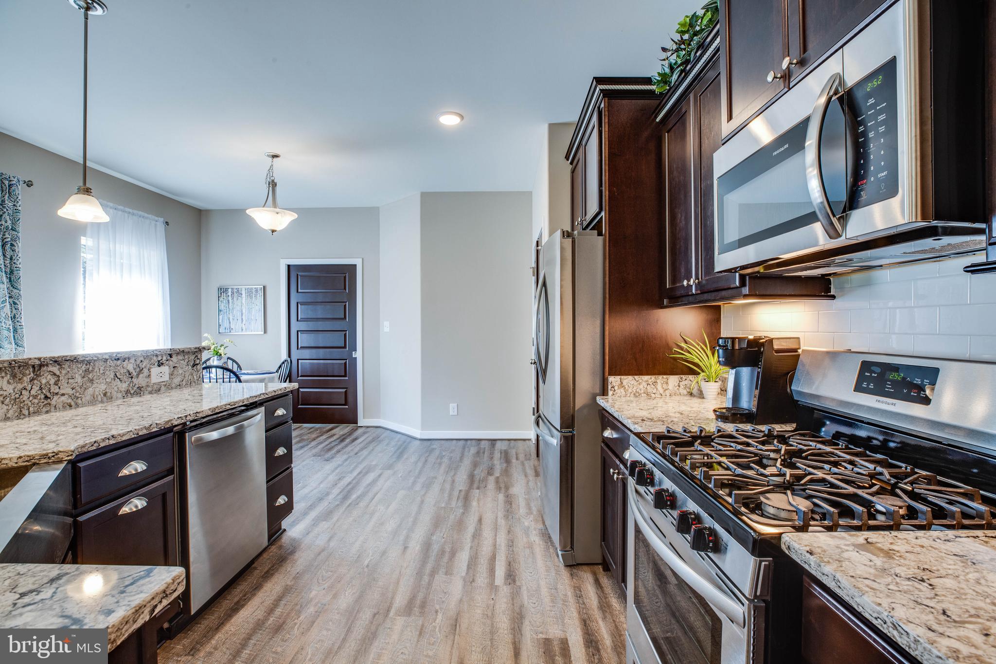 BELLS CROSSROADS - Residential