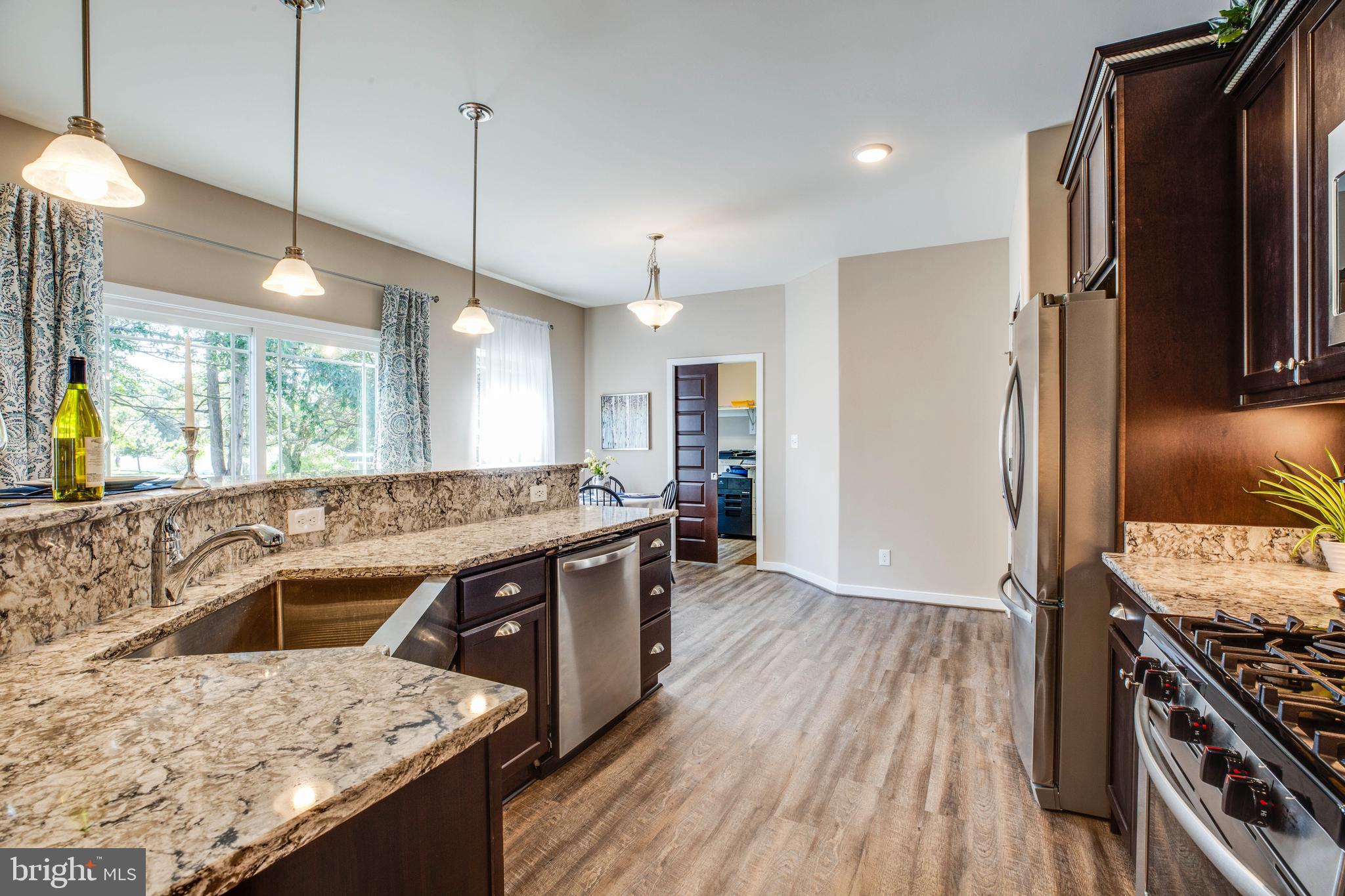 BELLS CROSSROADS - Residential