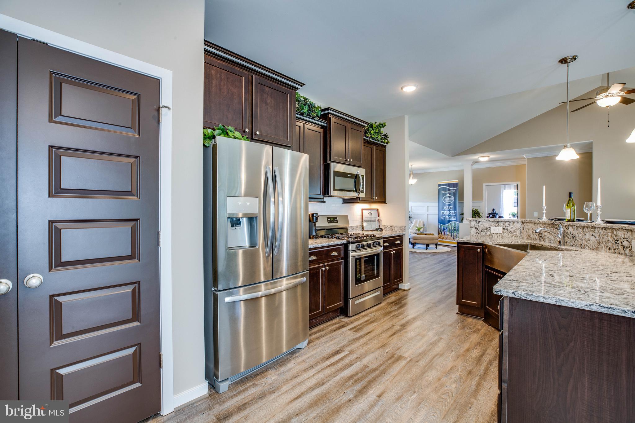 BELLS CROSSROADS - Residential