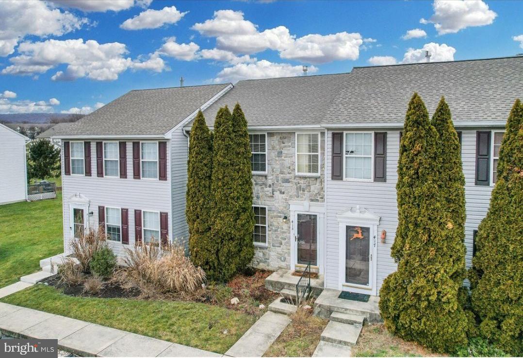 BUTTONWOOD CROSSING - Residential