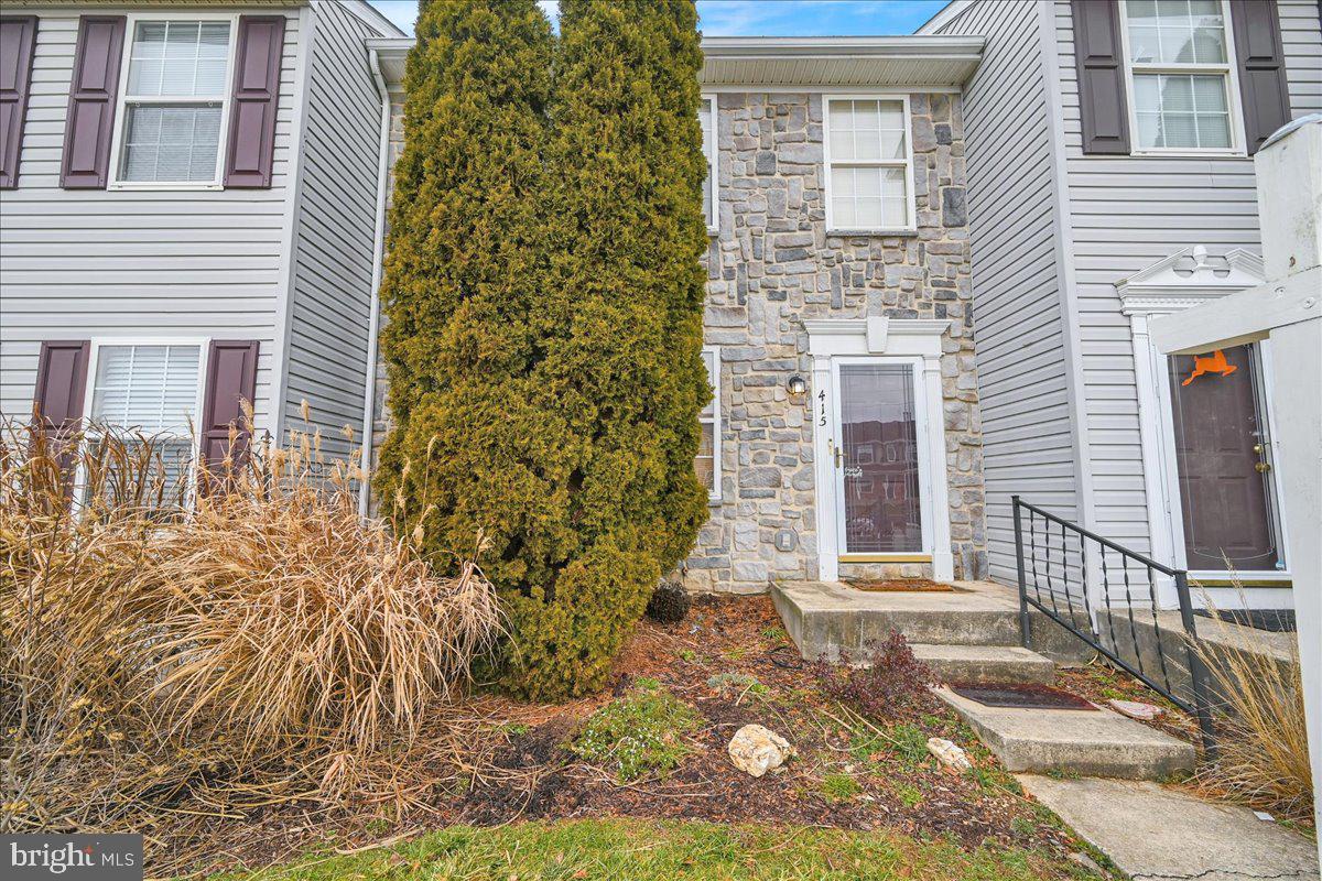 BUTTONWOOD CROSSING - Residential