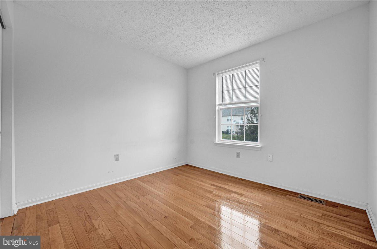 BUTTONWOOD CROSSING - Residential