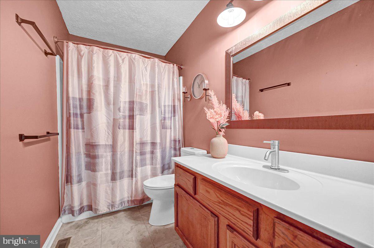 BUTTONWOOD CROSSING - Residential