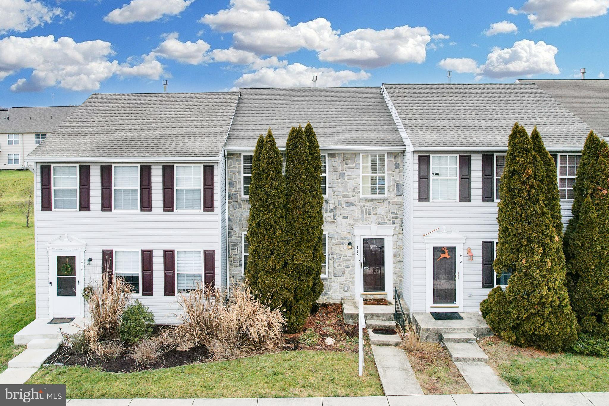 BUTTONWOOD CROSSING - Residential