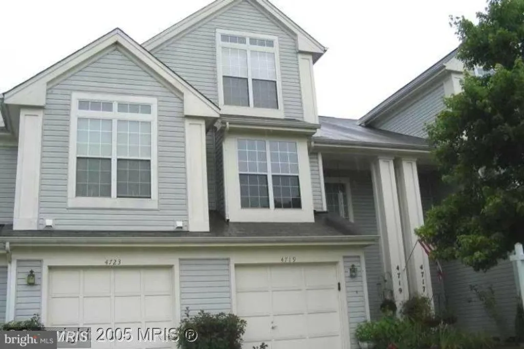 4719 King John Way Unit 164, Glenarden, MD 20772