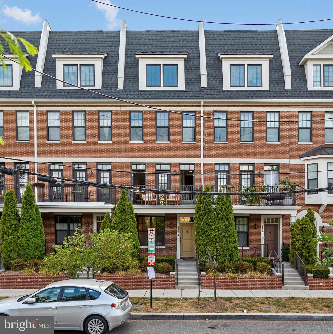 3334 7TH STREET NE