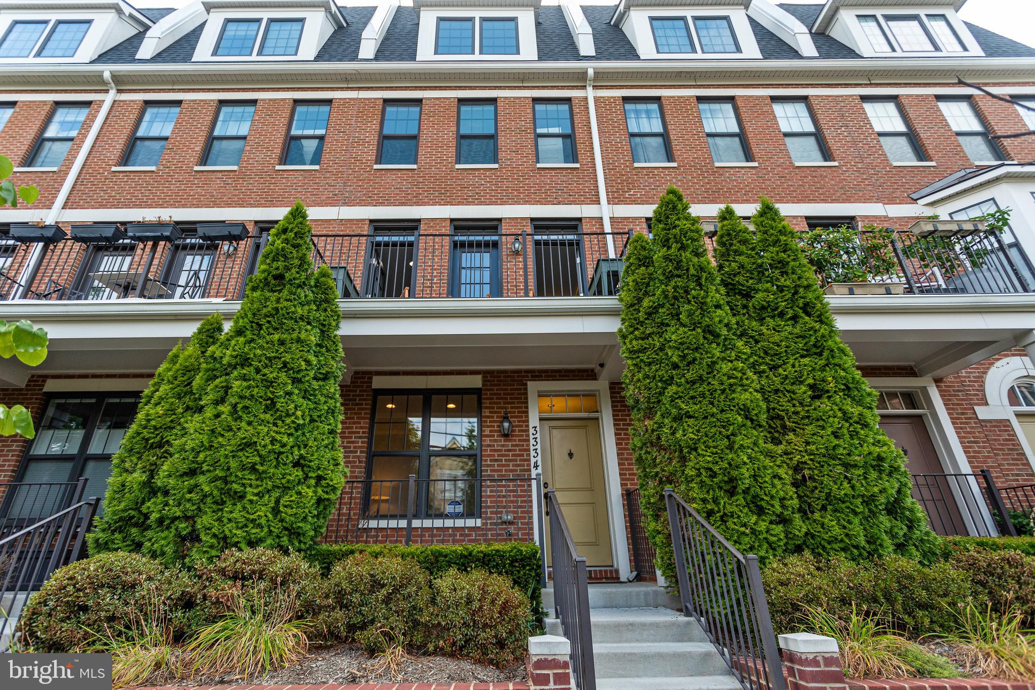 3334 7TH STREET NE