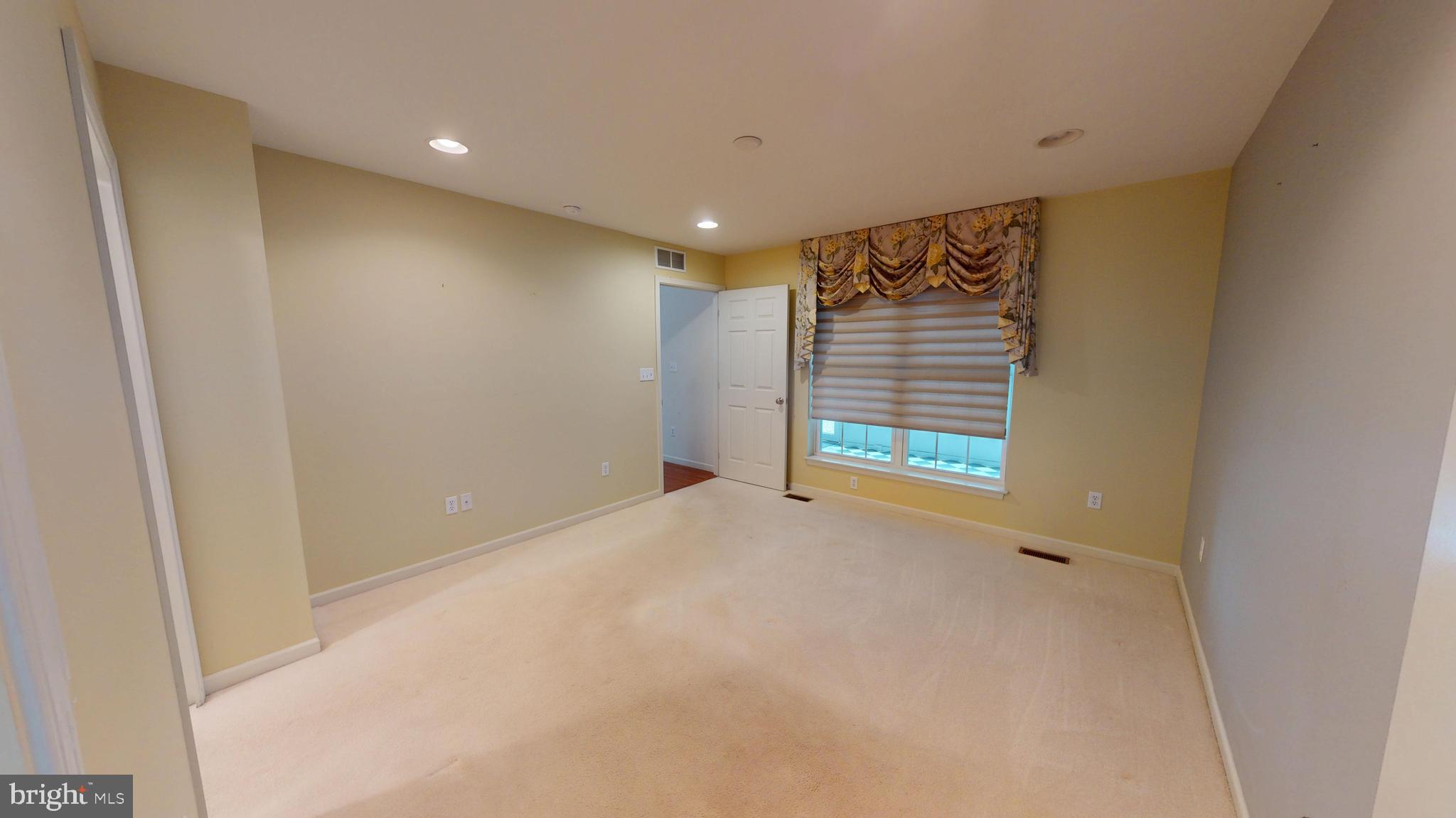 BLOSSOM HILL - Residential