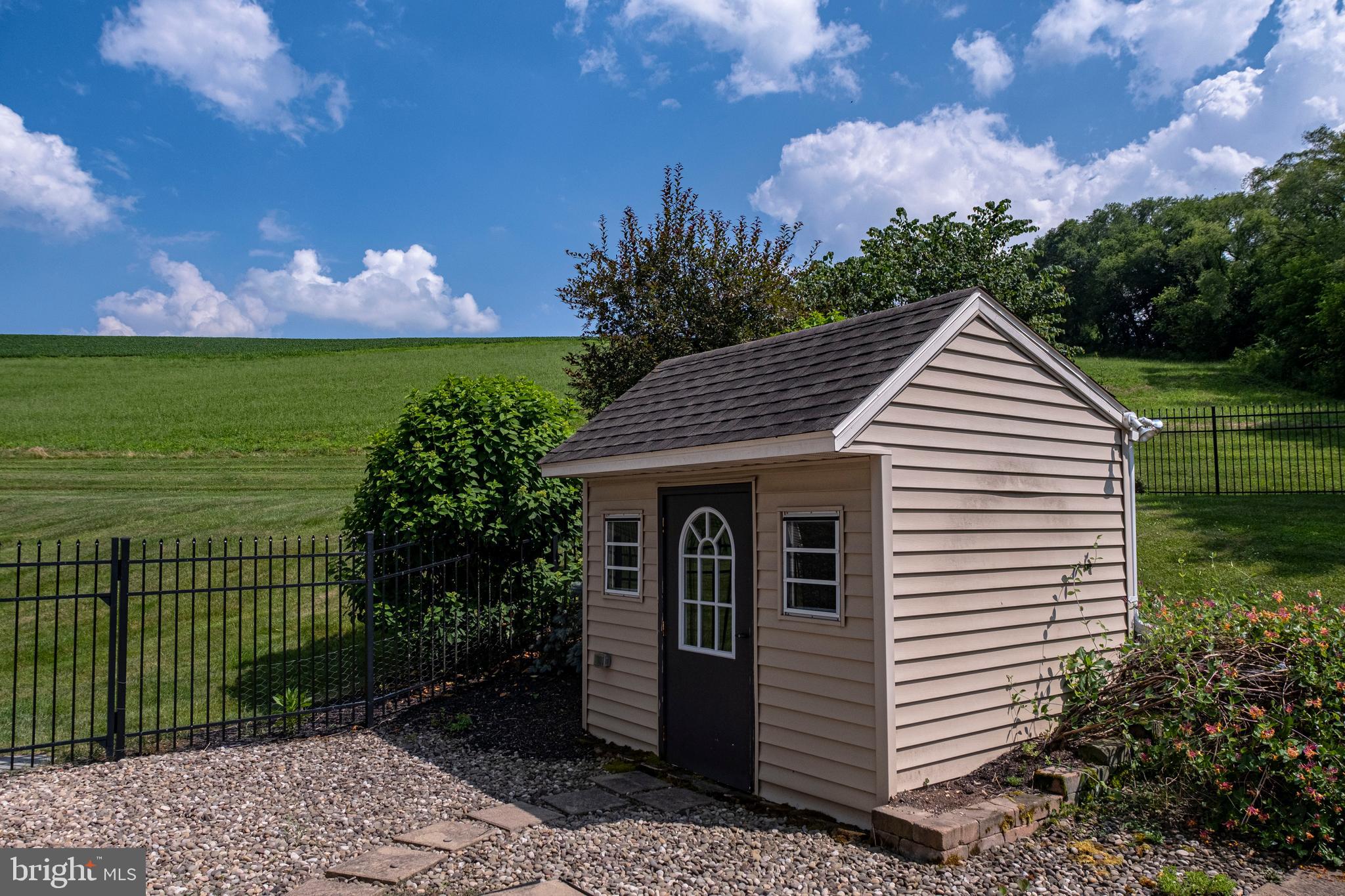 BLOSSOM HILL - Residential