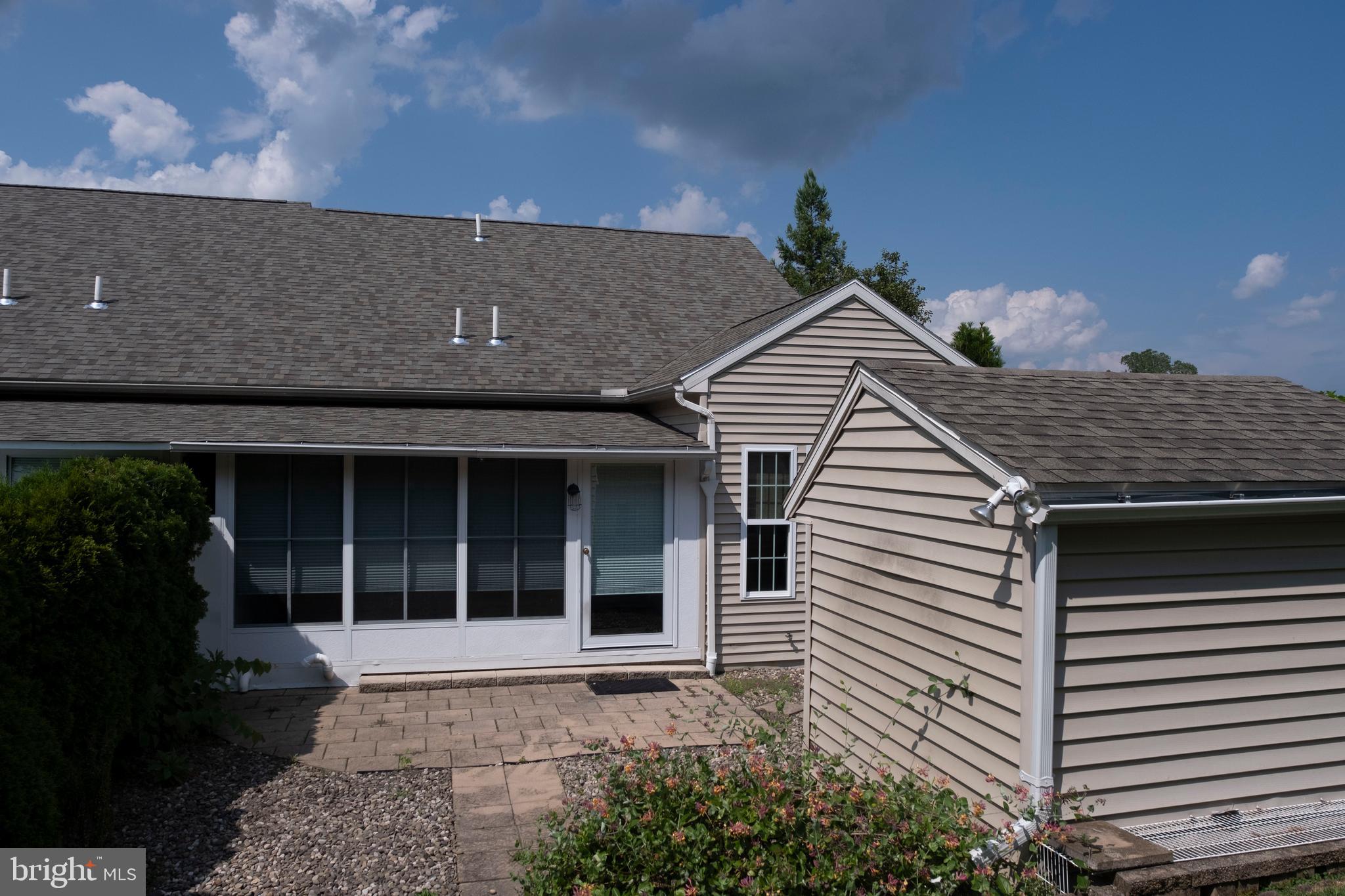 BLOSSOM HILL - Residential