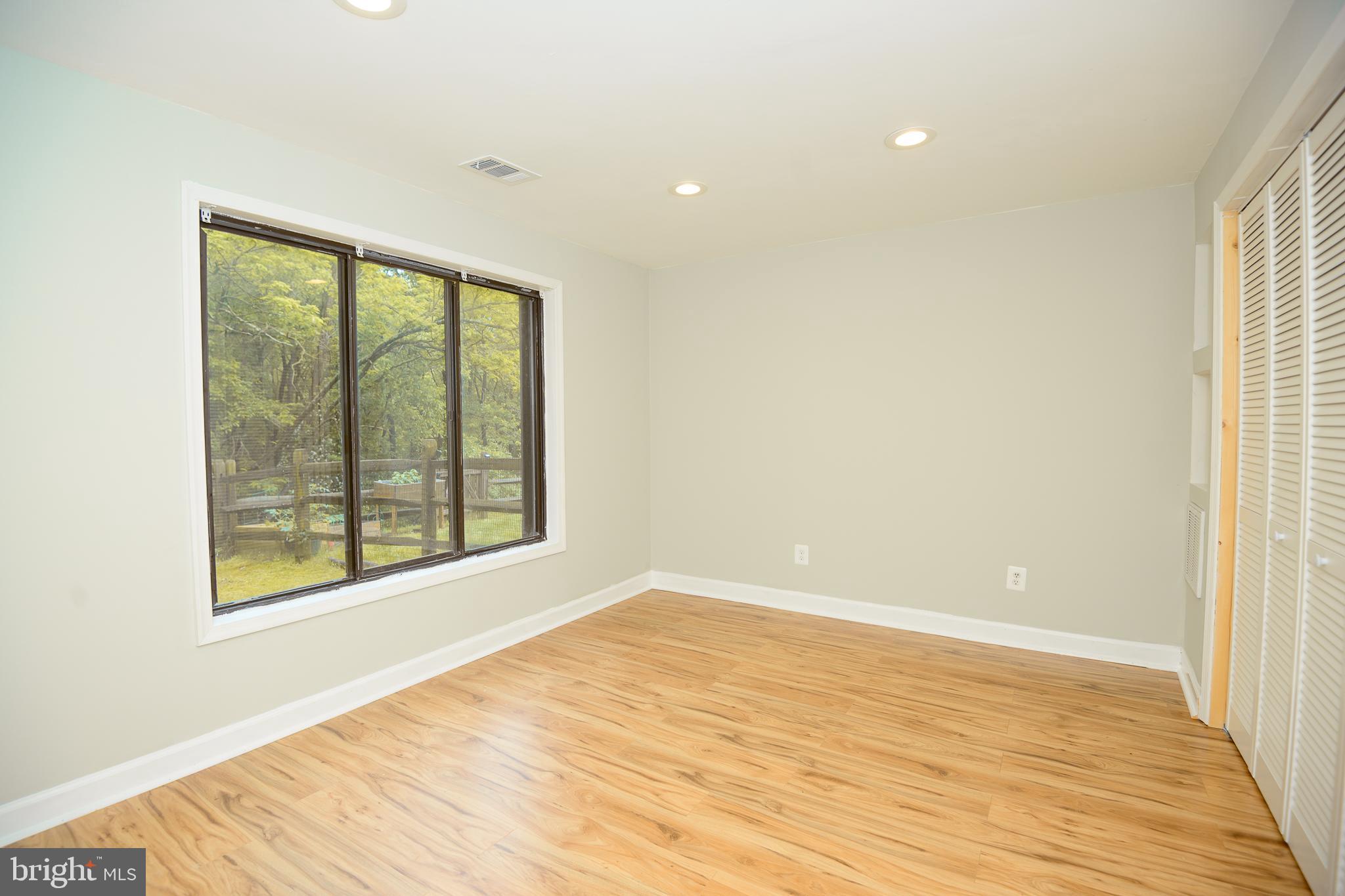 DORSEYS REGARD - Residential