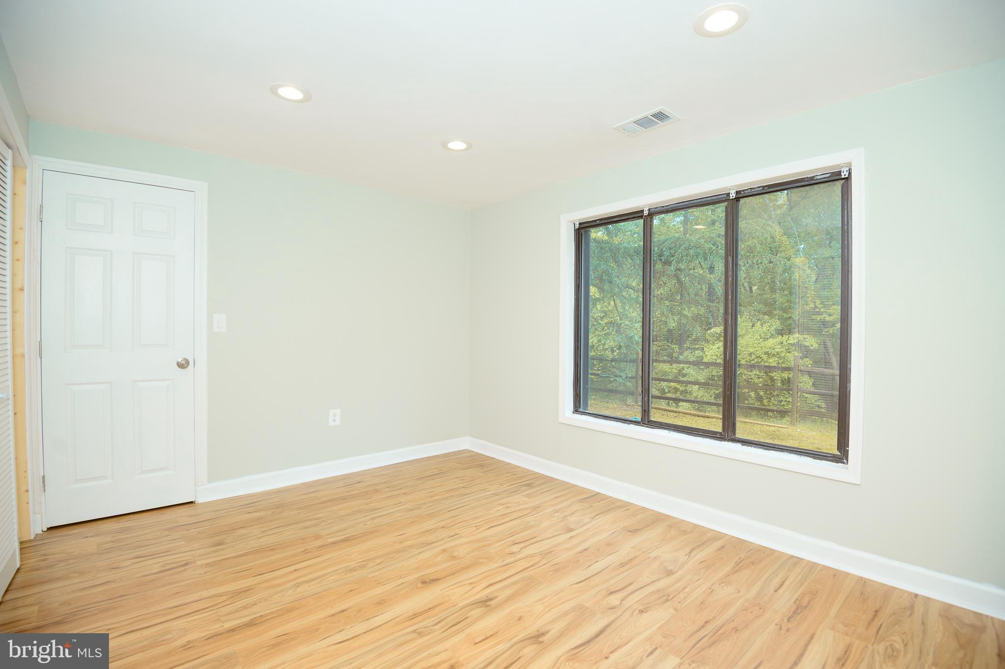 DORSEYS REGARD - Residential