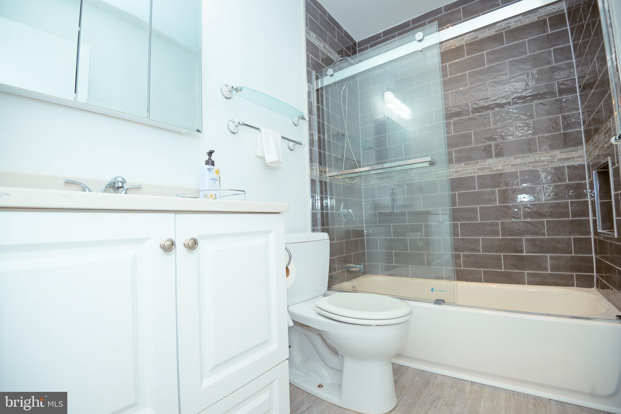 DORSEYS REGARD - Residential