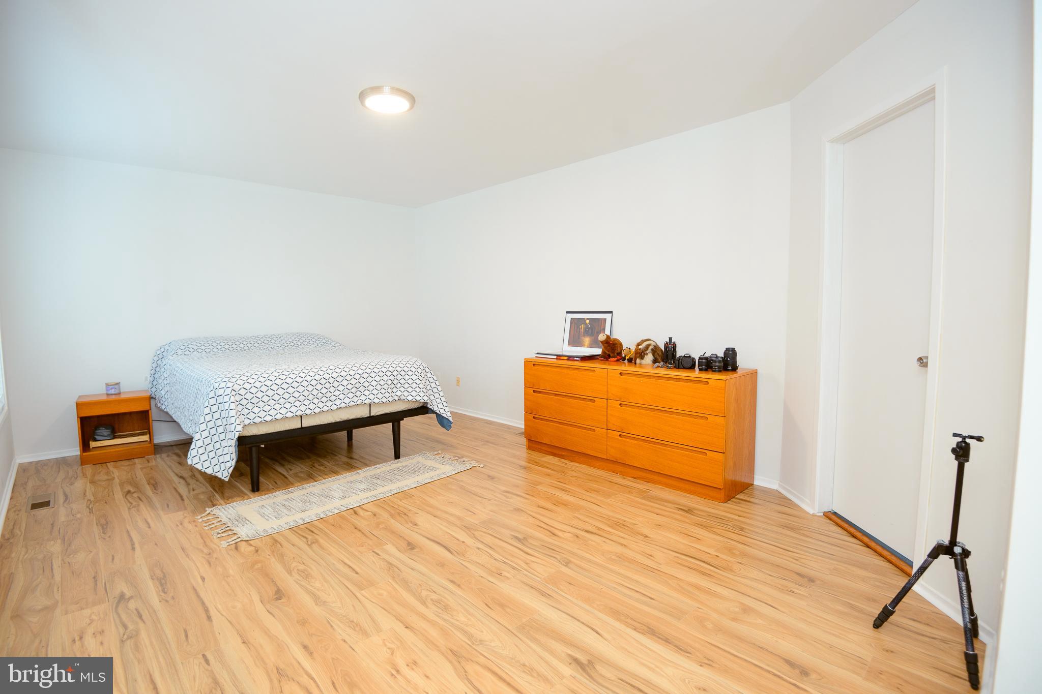 DORSEYS REGARD - Residential