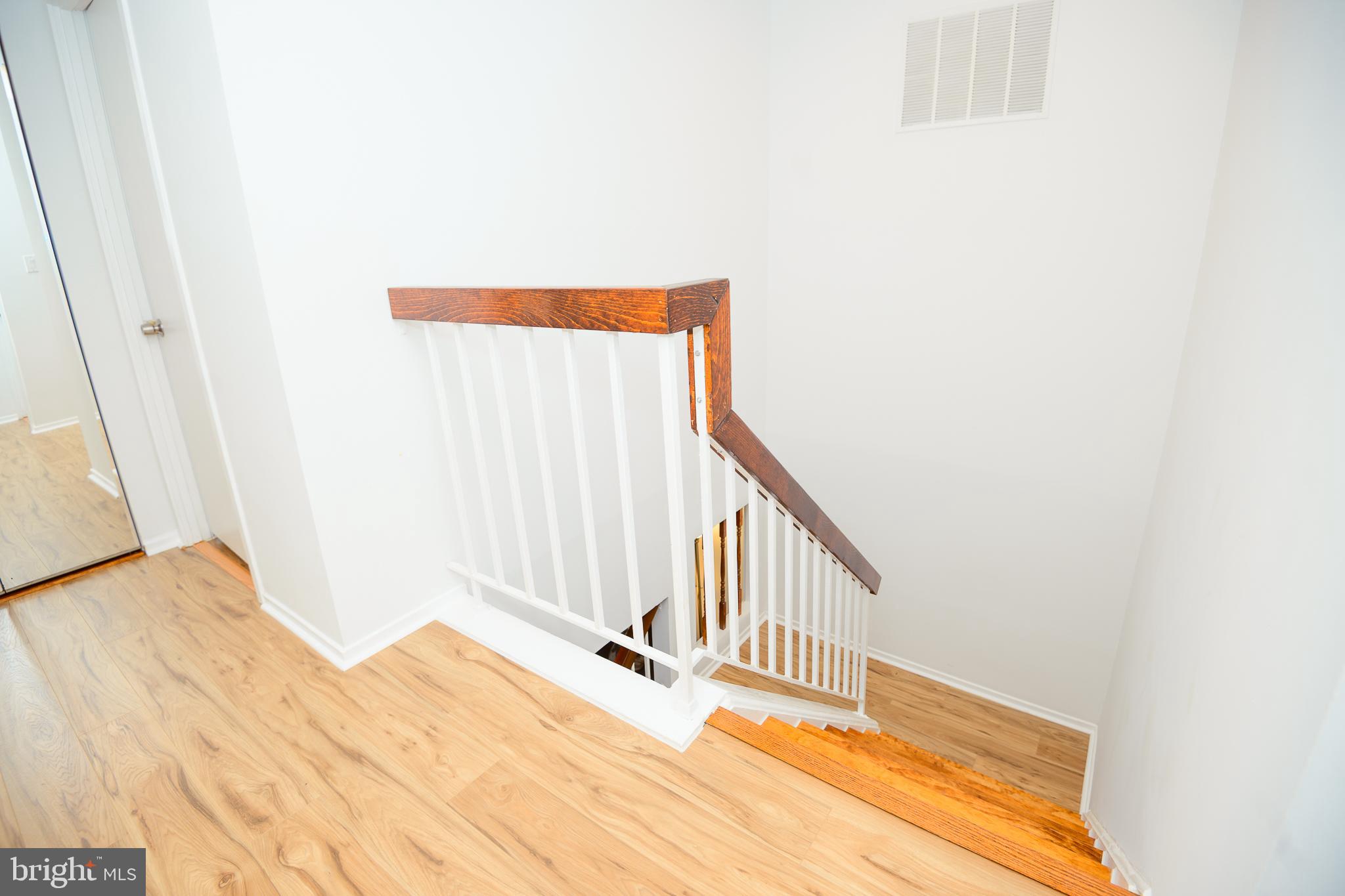 DORSEYS REGARD - Residential