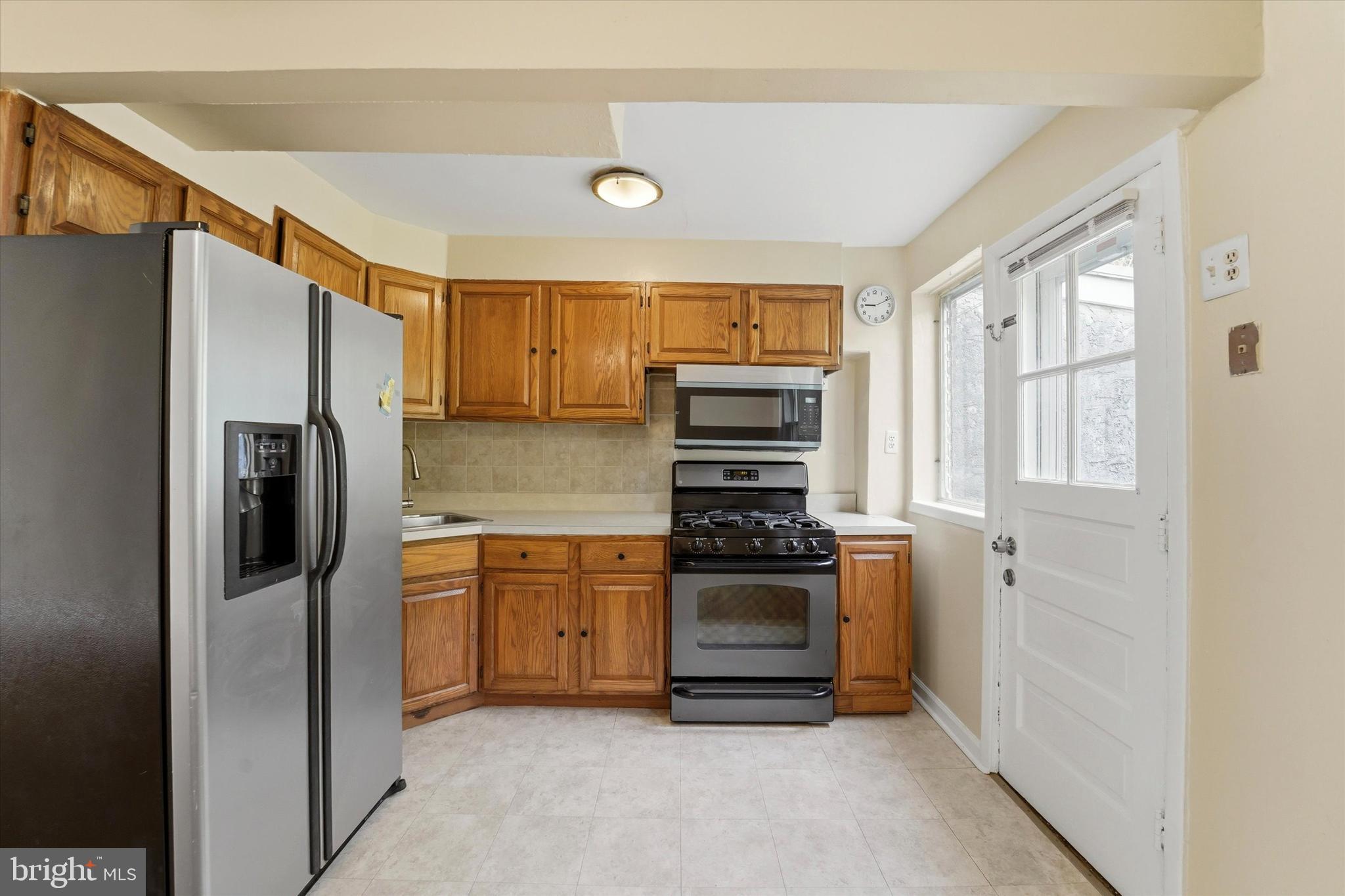 ROXBOROUGH - Residential