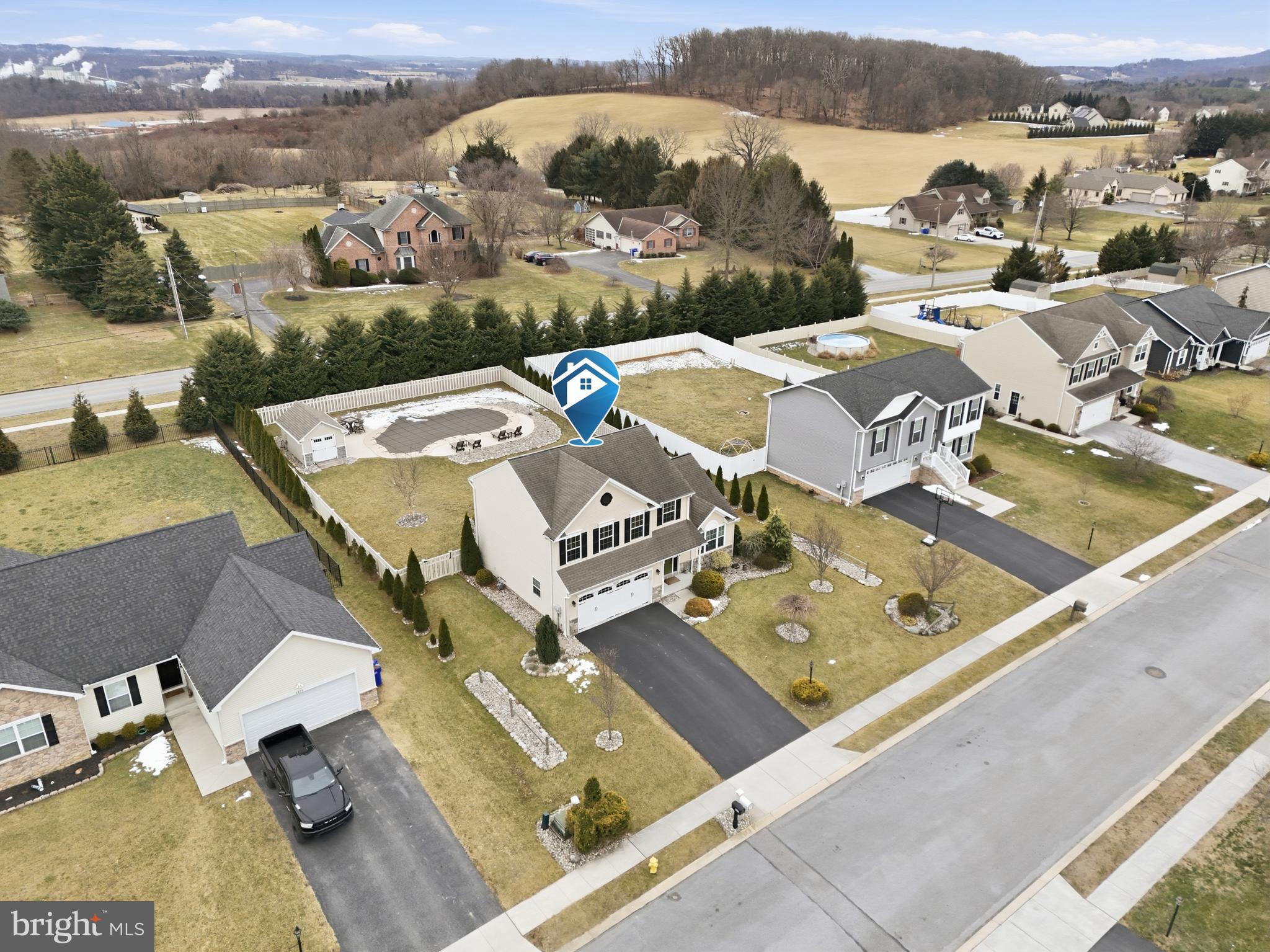 PAHAGACO HILLS - Residential