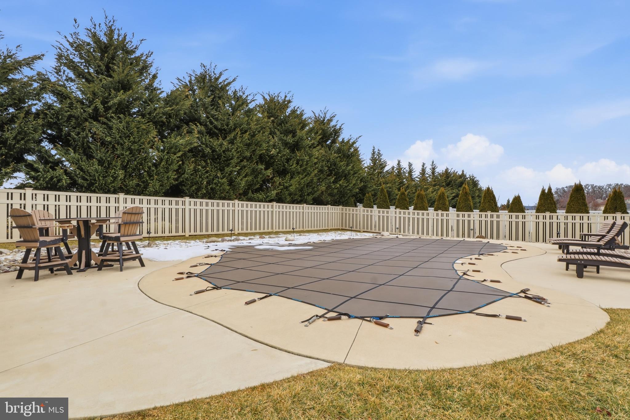 PAHAGACO HILLS - Residential